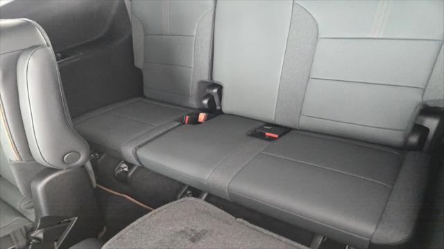 2026 GMC Acadia AT4 AWD