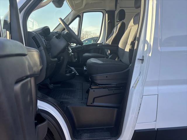2026 Ram ProMaster Cargo Van Tradesman High Roof 159 WB EXT w/Pass Seat