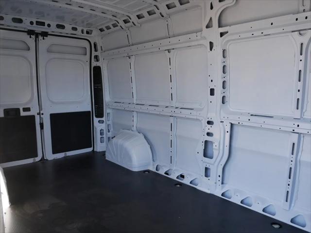 2026 Ram ProMaster 2500 Cargo Van Tradesman High Roof 159" WB w/Pass Seat