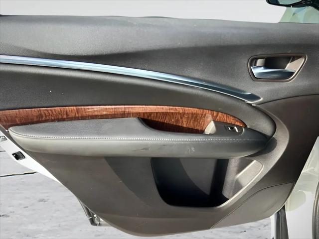 2017 Acura MDX w/Technology Package