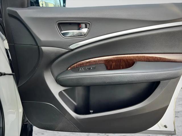 2017 Acura MDX w/Technology Package