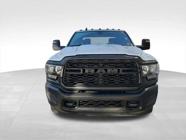 2023 Ram 3500 Tradesman Crew Cab 4x4 8' Box
