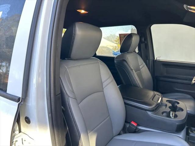 2023 Ram 3500 Tradesman Crew Cab 4x4 8' Box
