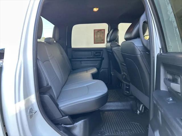 2023 Ram 3500 Tradesman Crew Cab 4x4 8' Box