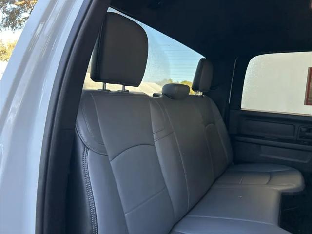 2023 Ram 3500 Tradesman Crew Cab 4x4 8' Box