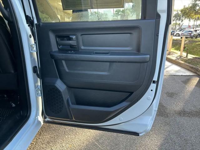 2023 Ram 3500 Tradesman Crew Cab 4x4 8' Box