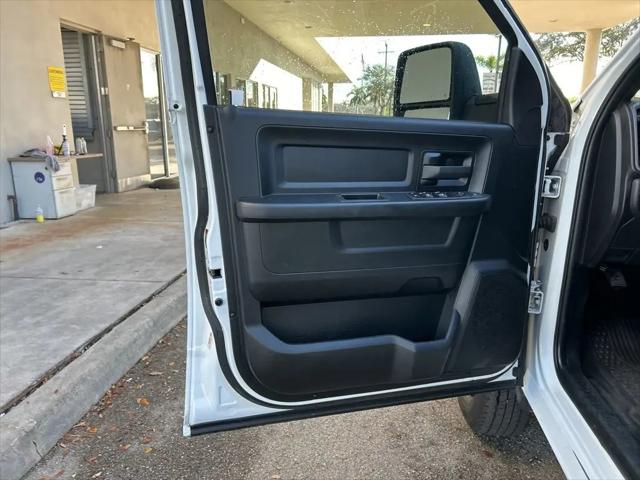 2023 Ram 3500 Tradesman Crew Cab 4x4 8' Box