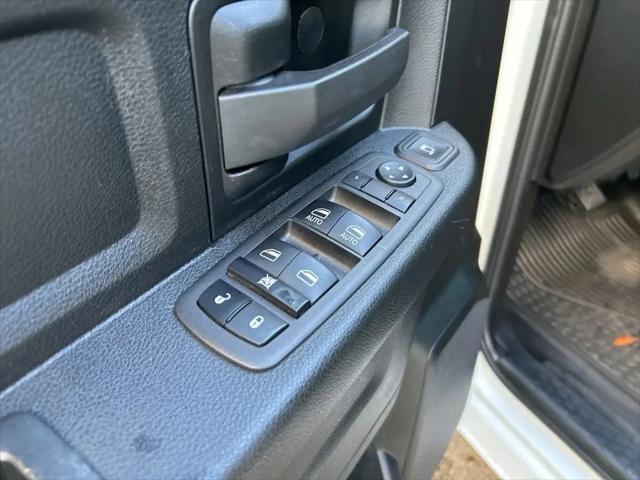2023 Ram 3500 Tradesman Crew Cab 4x4 8' Box