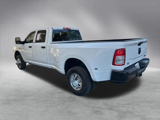2023 Ram 3500 Tradesman Crew Cab 4x4 8' Box
