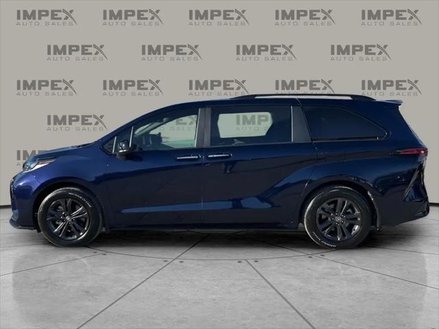 2025 Toyota Sienna XSE