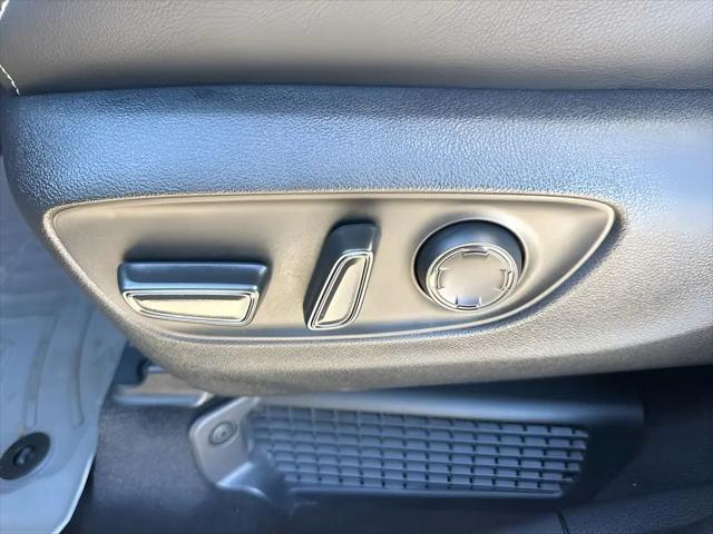 2025 Toyota Sienna XSE