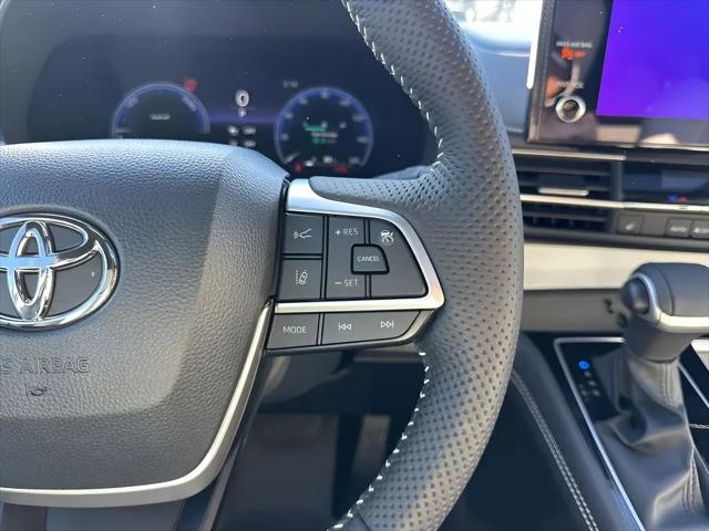 2025 Toyota Sienna XSE