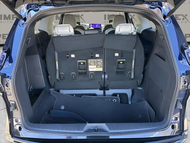 2025 Toyota Sienna XSE