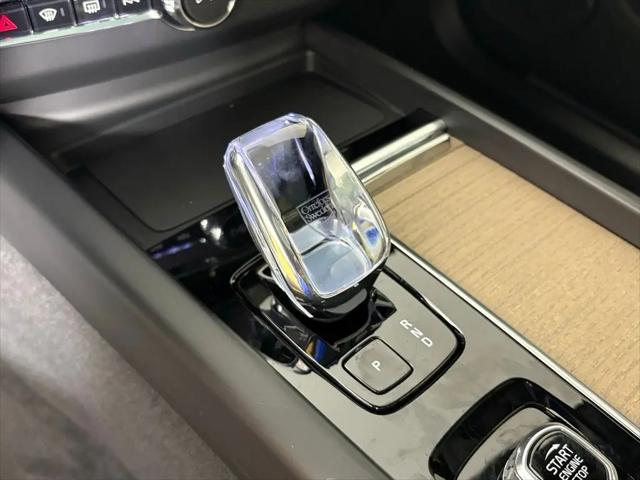 2026 Volvo XC60 B5 Core
