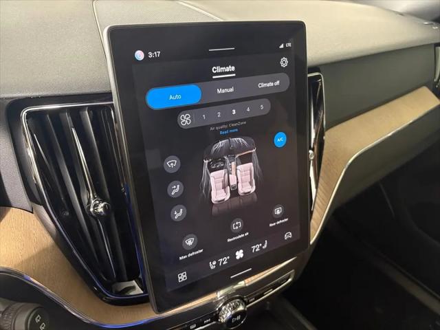 2026 Volvo XC60 B5 Core