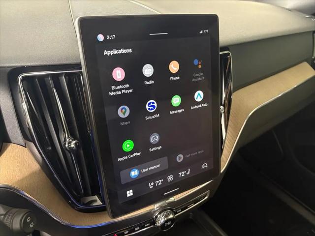 2026 Volvo XC60 B5 Core