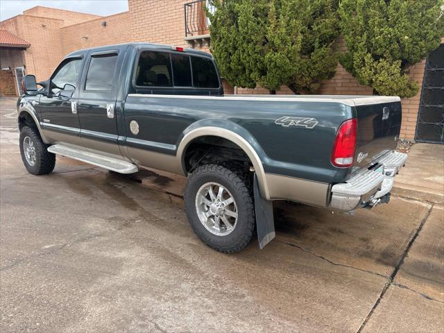 2006 Ford F-350 Lariat 4dr Crew Cab 4WD LB