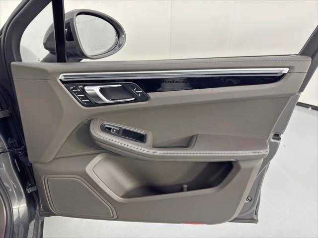 2018 Porsche Macan S