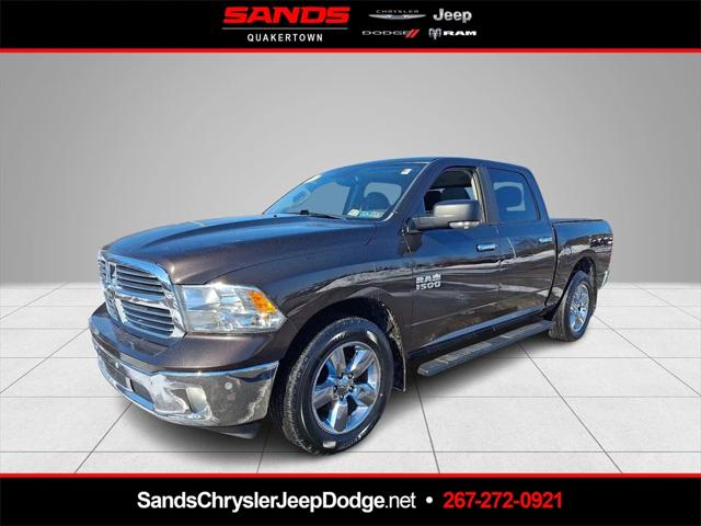 2017 RAM 1500 Big Horn Crew Cab 4x4 57 Box