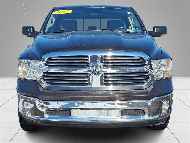 2017 RAM 1500 Big Horn Crew Cab 4x4 57 Box