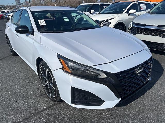2024 Nissan Altima SR FWD 2024 Nissan Altima SR FWD