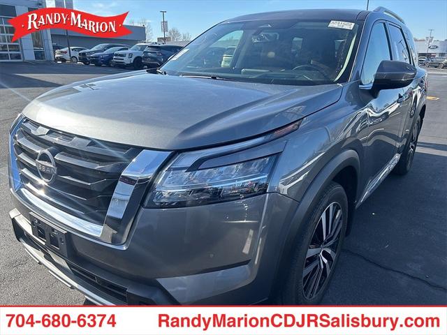 2023 Nissan Pathfinder Platinum 4WD