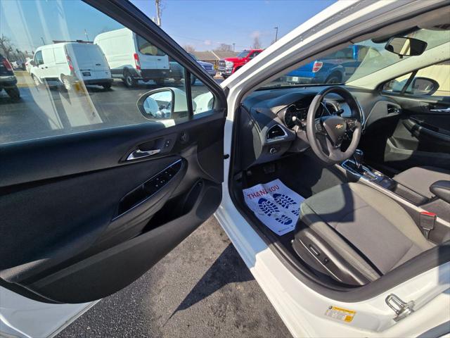 2017 Chevrolet Cruze LT Auto