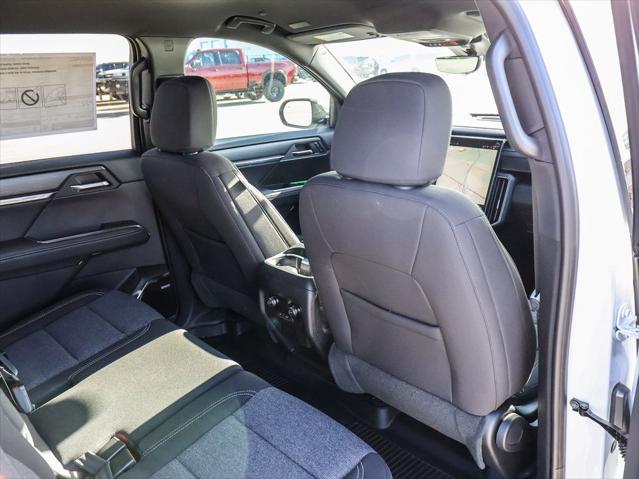2026 GMC Acadia Elevation FWD