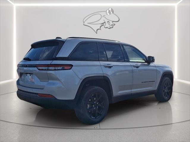 2026 Jeep Grand Cherokee Altitude 4x4
