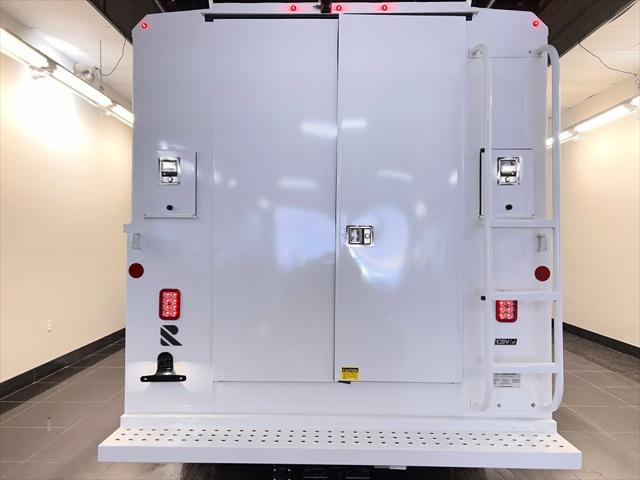 2026 Ford Transit Cutaway Base