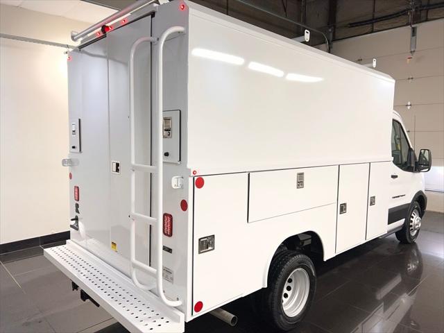 2026 Ford Transit Cutaway Base