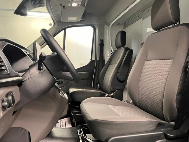 2026 Ford Transit Cutaway Base