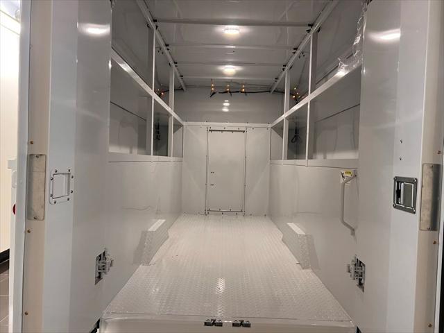 2026 Ford Transit Cutaway Base