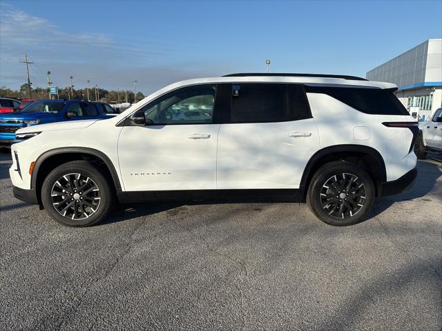 2026 Chevrolet Traverse FWD LT