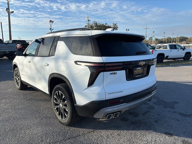 2026 Chevrolet Traverse FWD LT
