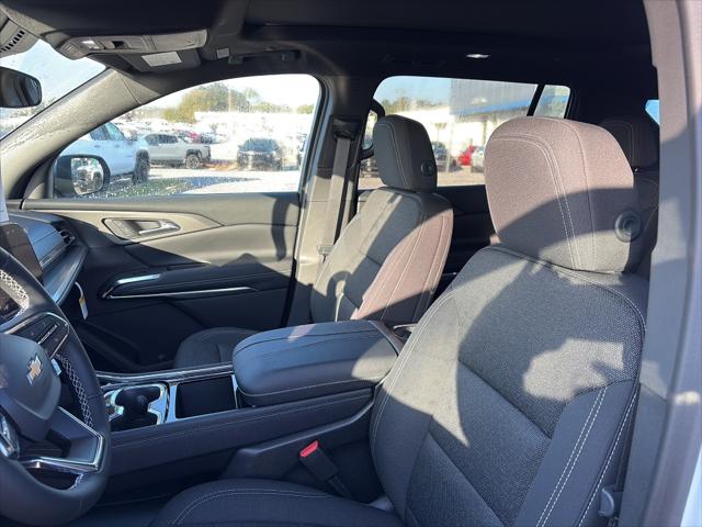 2026 Chevrolet Traverse FWD LT