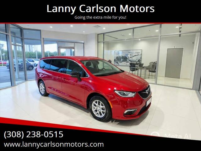 2025 Chrysler Pacifica Select for sale in Kearney, NE