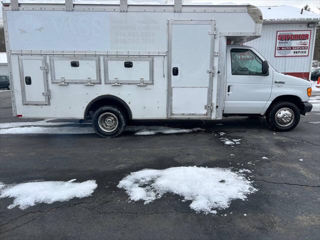 2007 Ford E-450 Cutaway E 450 SD 2dr Commercial/Cutaway/Chassis 158 176 in. WB