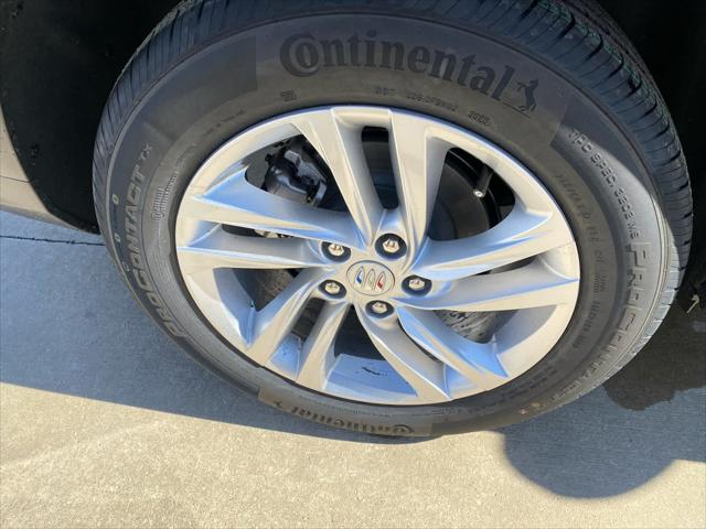2026 Buick NV Preferred FWD