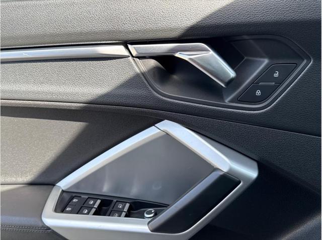 2020 Audi Q3 Premium 45 TFSI quattro Tiptronic