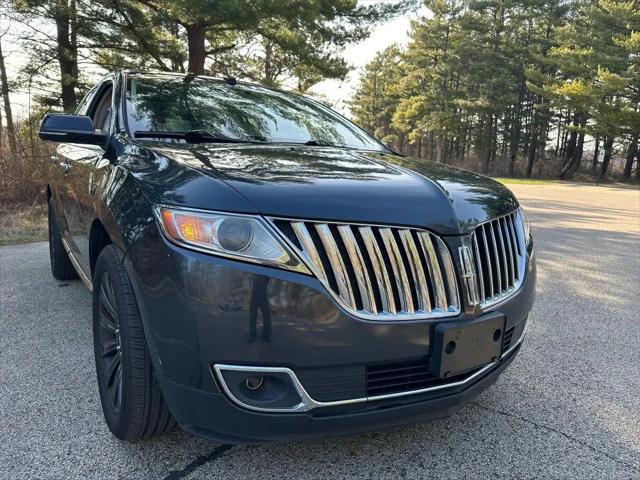 2013 Lincoln MKX Base for sale in Wadsworth, IL