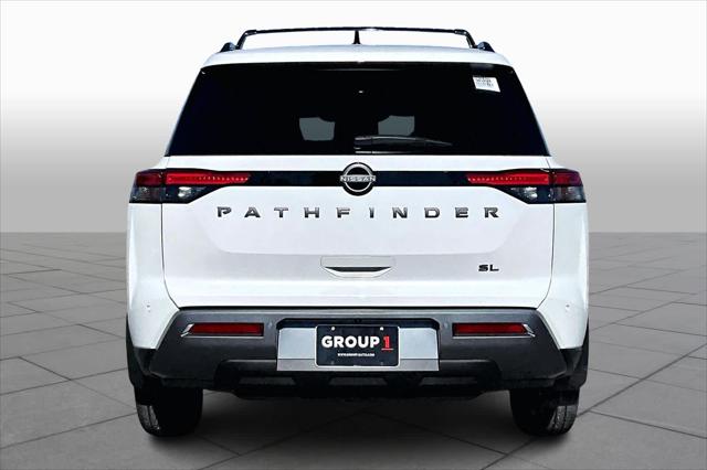 2026 Nissan Pathfinder SL