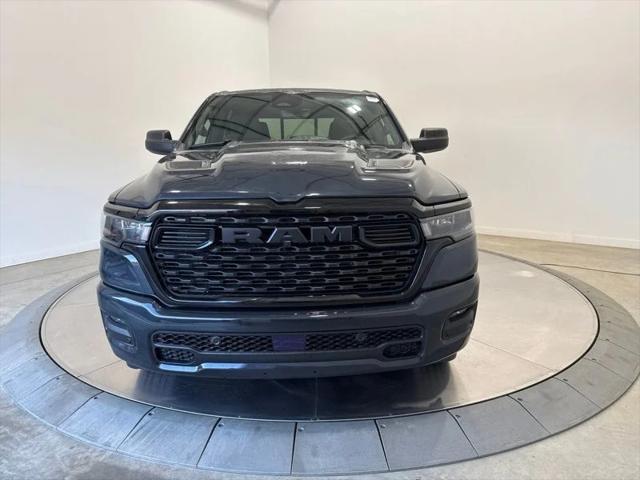 2026 RAM Ram 1500 RAM 1500 EXPRESS CREW CAB 4X4 57 BOX