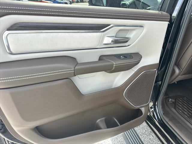 2026 Ram 1500 Laramie Crew Cab 4x4 5'7" Box