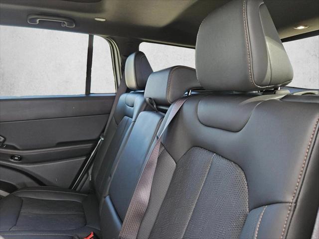 2026 Jeep Cherokee Overland 4x4