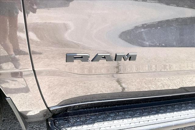 2026 Ram 1500 Express Crew Cab 4x4 5'7" Box