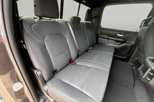 2026 Ram 1500 Express Crew Cab 4x4 5'7" Box