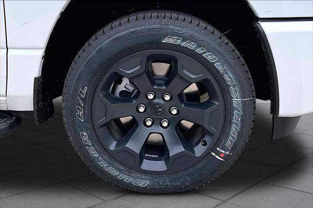 2026 Ram 1500 Express Crew Cab 4x4 5'7" Box