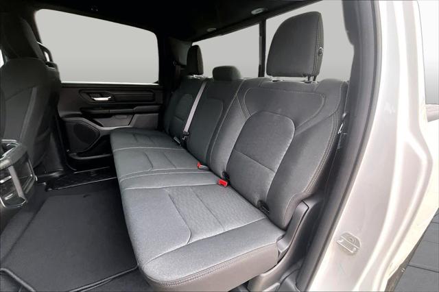 2026 Ram 1500 Express Crew Cab 4x4 5'7" Box