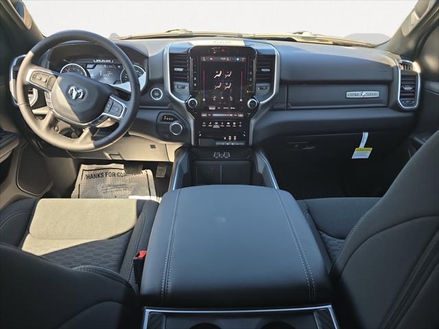 2026 RAM Ram 1500 RAM 1500 LONE STAR CREW CAB 4X2 57 BOX